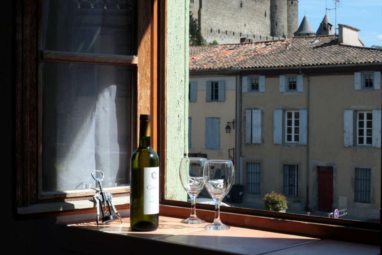 Les Gites De Laure - L'Or Vert, Appartement Avec Vue Sur Le Chateau, Parking Prive, Climatisation, Netflix, A 160 M De La Cite Medievale Carcassone Exterior photo